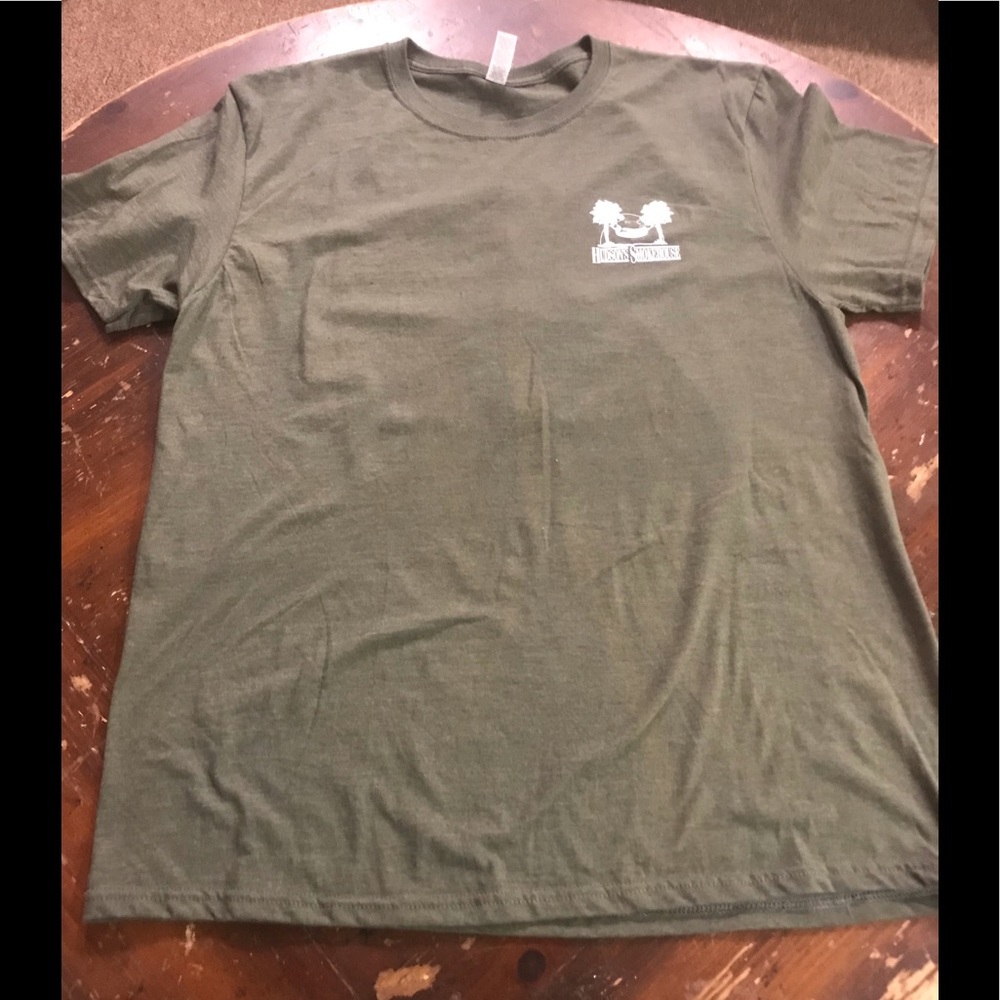 Dark green t shirt